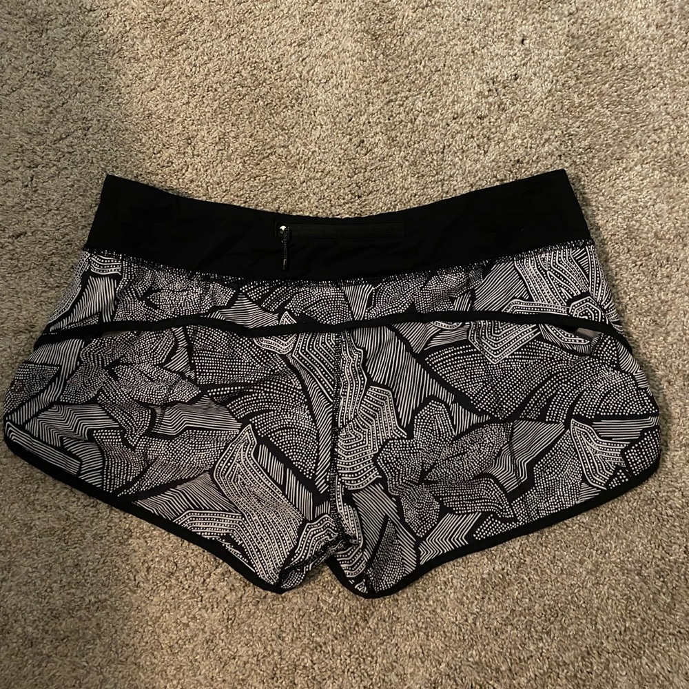 Patterned Black and White Lululemon Speed Up Shorts